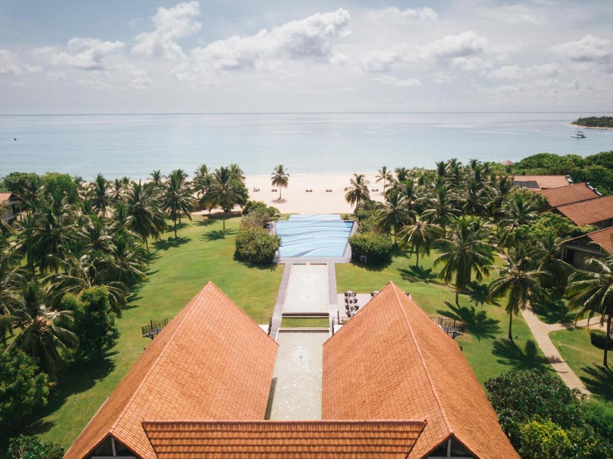 Uga Bay - Pasikuda Hotel Passikudah Екстериор снимка
